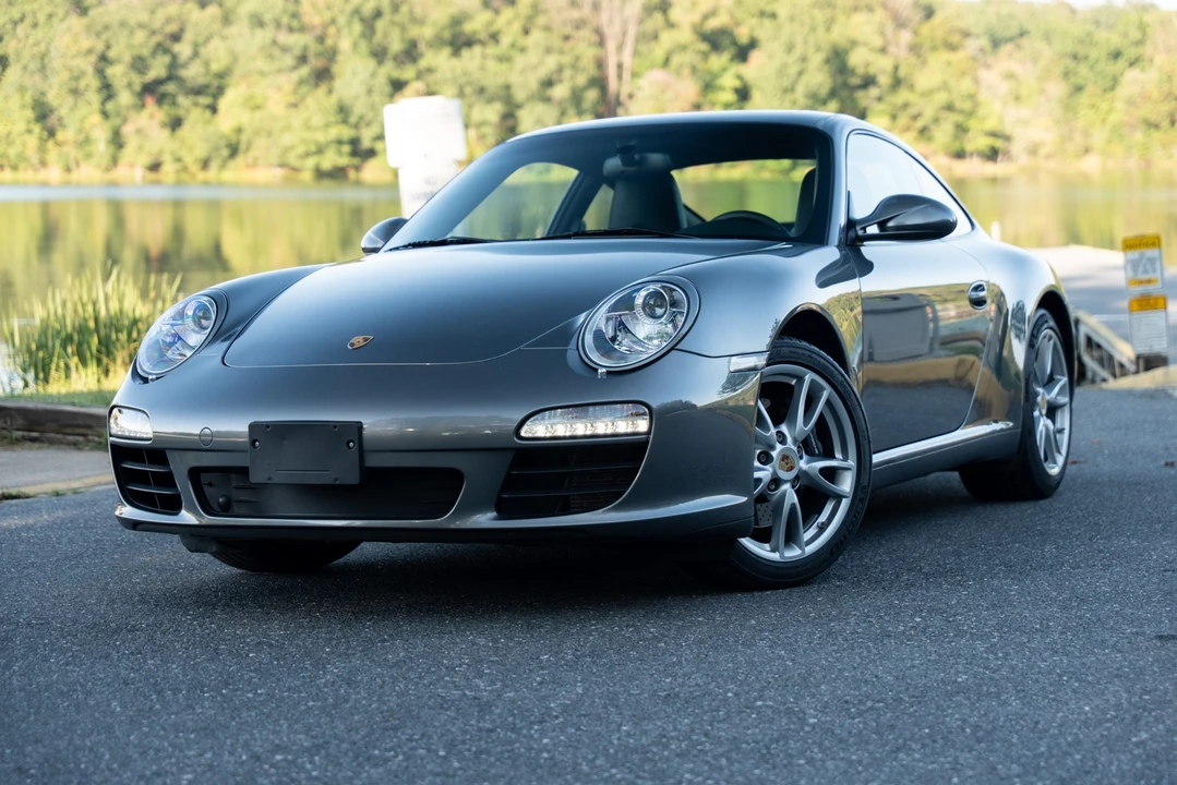2010 Porsche 997 Carrera - Image 8 of 31