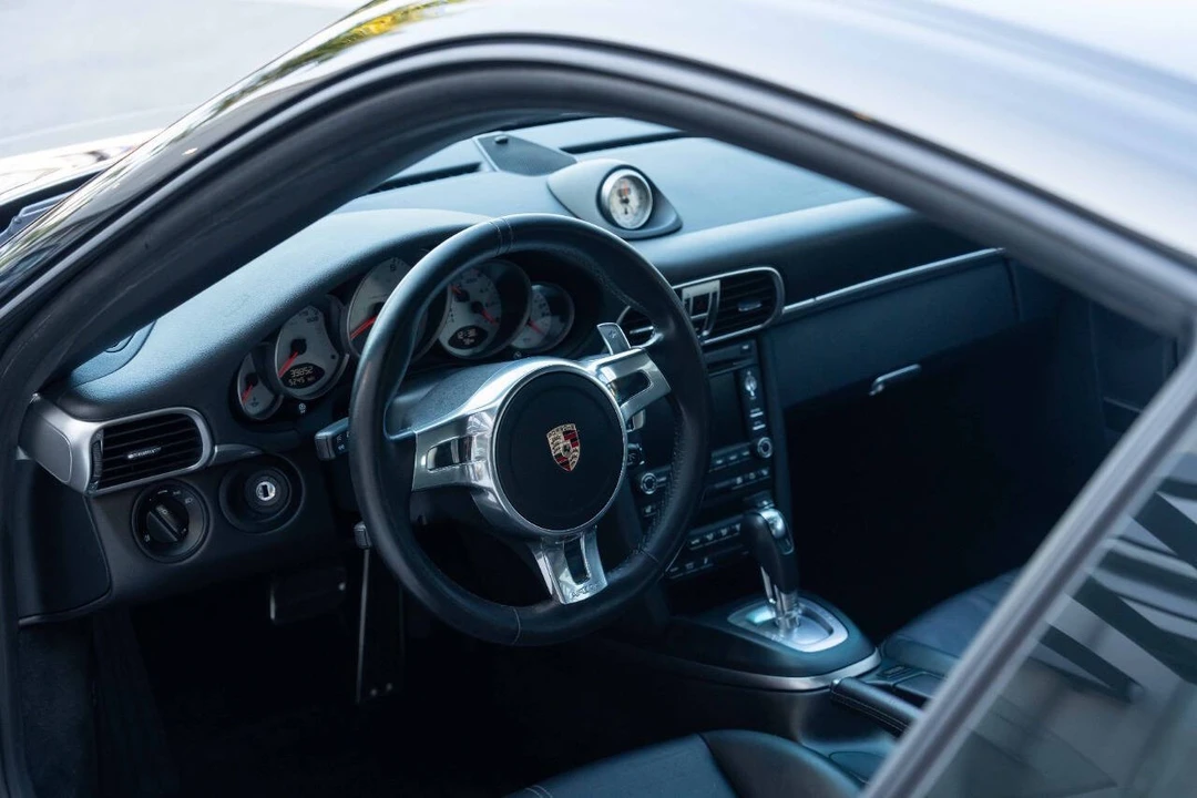 2010 Porsche 997 Carrera S - Image 5 of 31