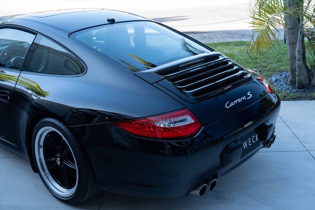2010 Porsche 997 Carrera S - Image 25 of 31