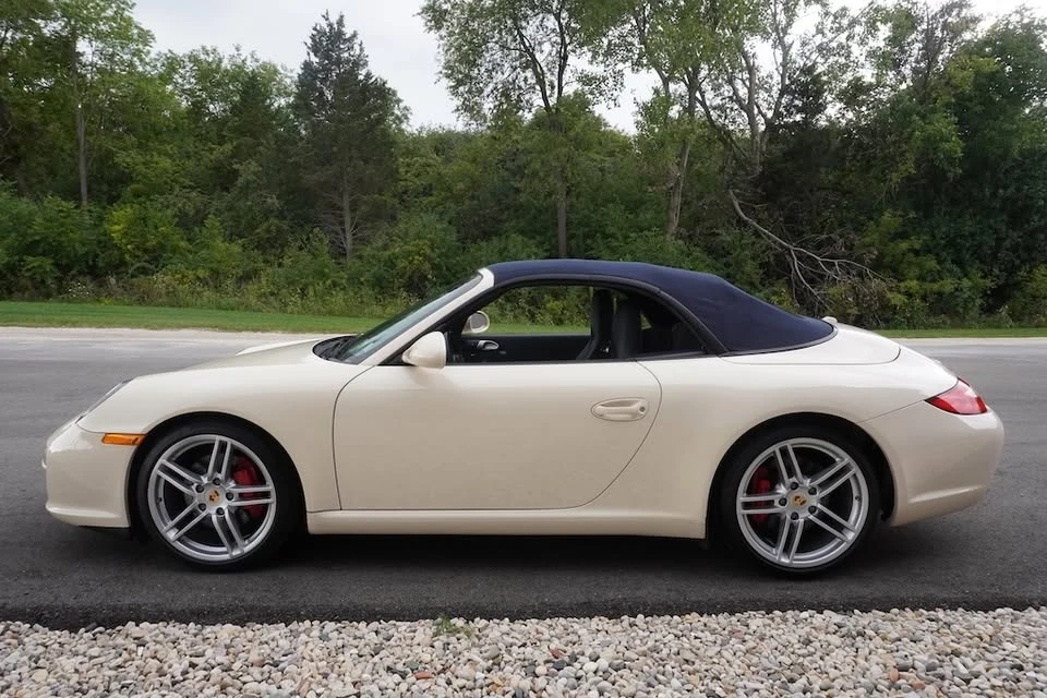 2010 Porsche 997 Carrera S - Image 10 of 20