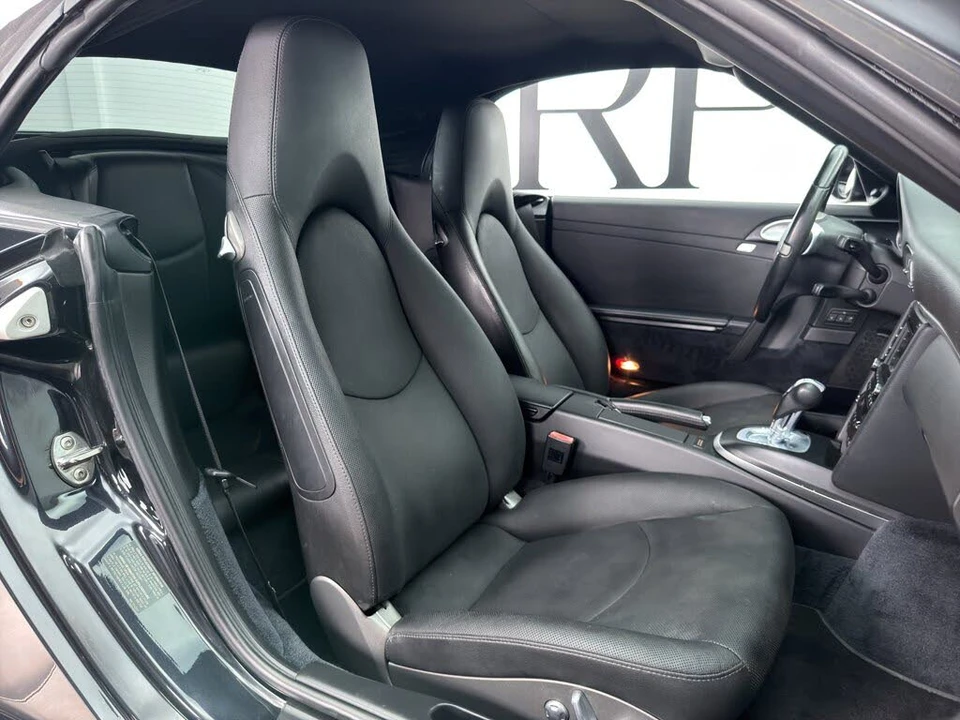 2010 Porsche 997 Carrera S - Image 25 of 31