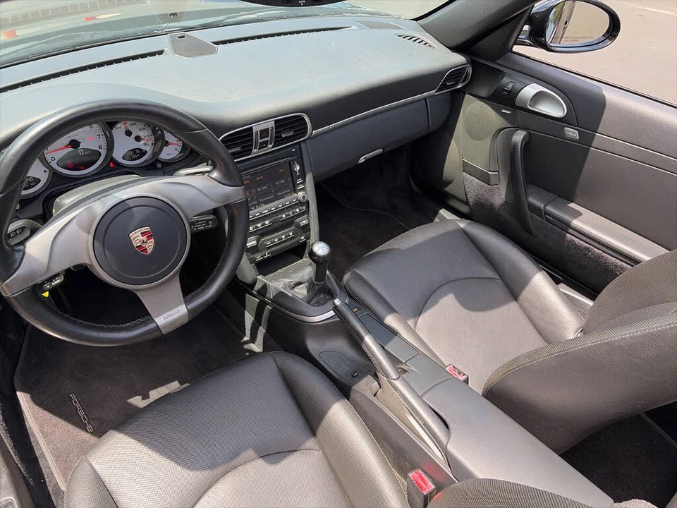 2010 Porsche 997 Carrera S - Image 15 of 23