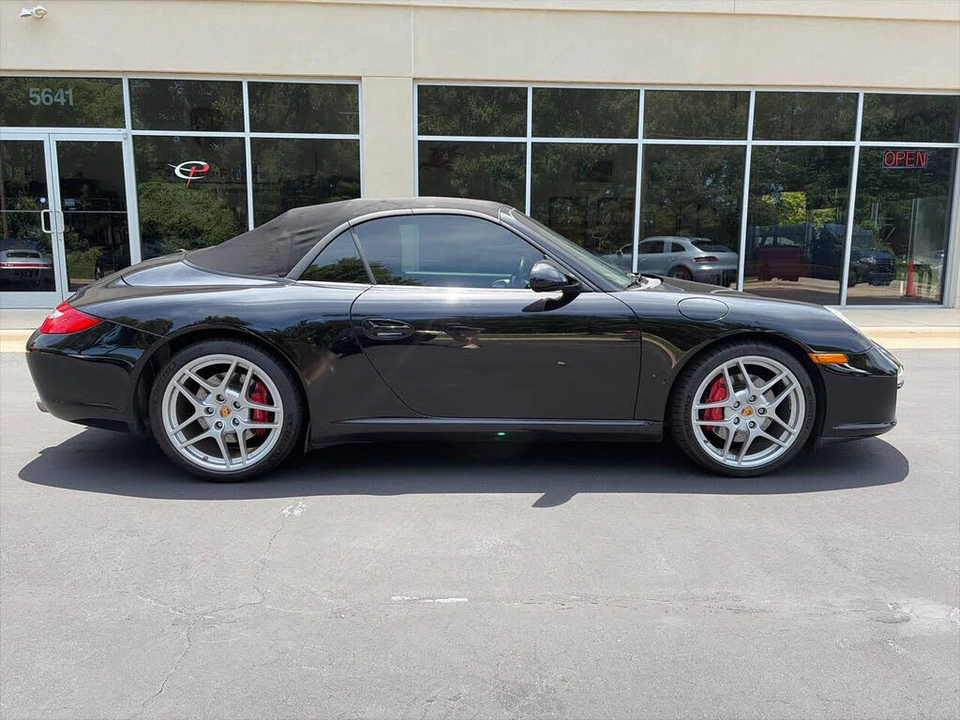 2010 Porsche 997 Carrera S - Image 19 of 23