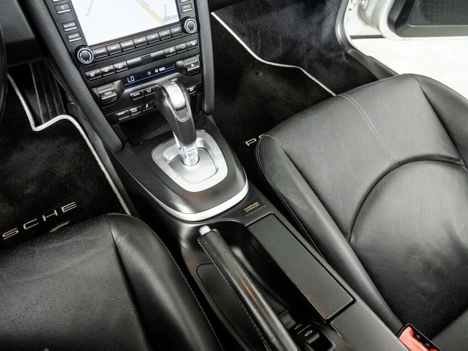 2010 Porsche 997 Carrera S - Image 16 of 31