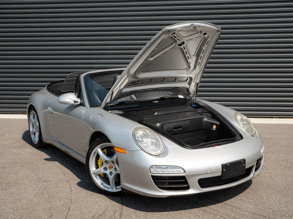 2010 Porsche 997 Carrera S - Image 25 of 31