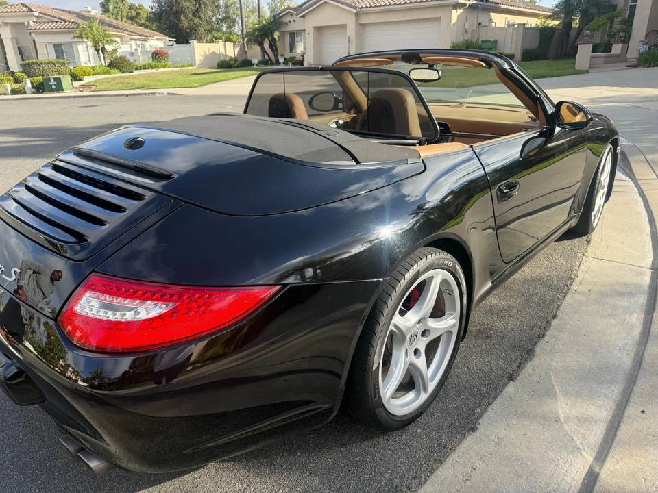 2010 Porsche 997 Carrera S - Image 9 of 31