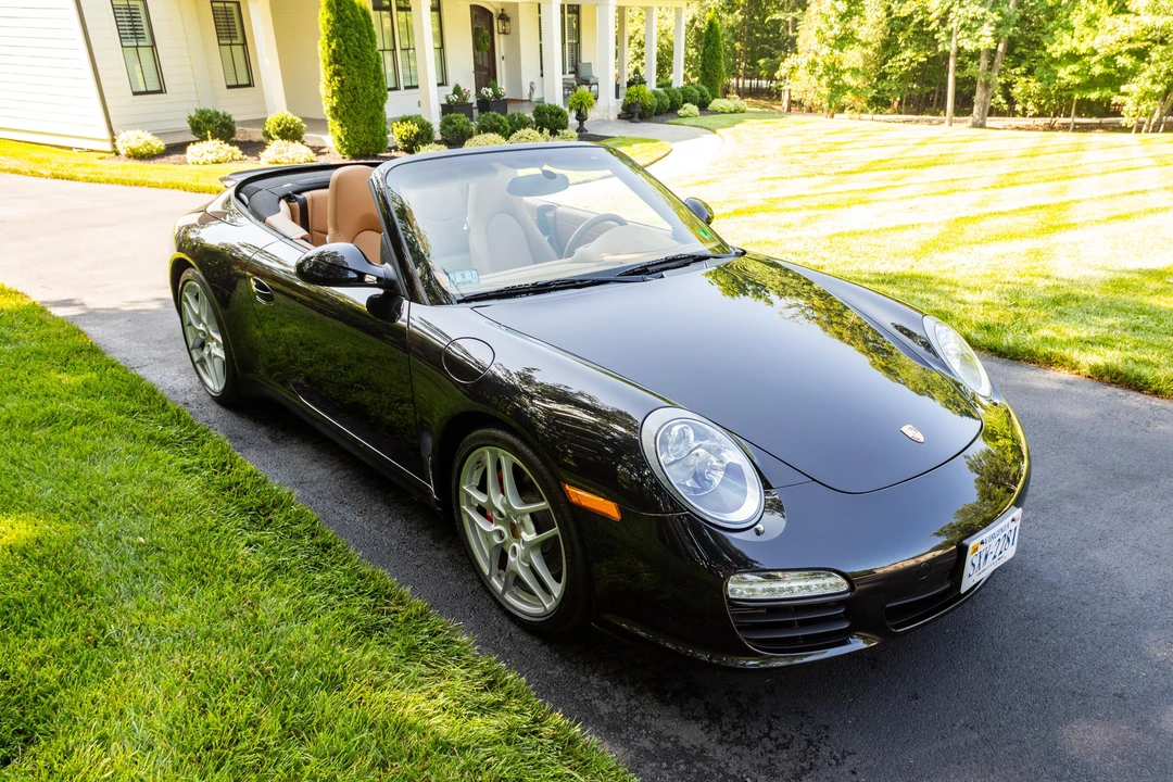 2010 Porsche 997 Carrera S - Image 10 of 31