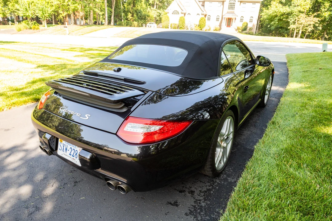 2010 Porsche 997 Carrera S - Image 15 of 31