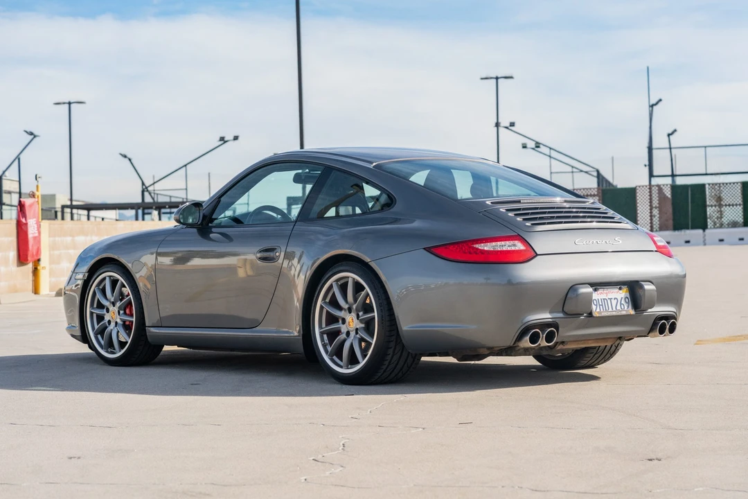 2010 Porsche 997 Carrera S - Image 5 of 31