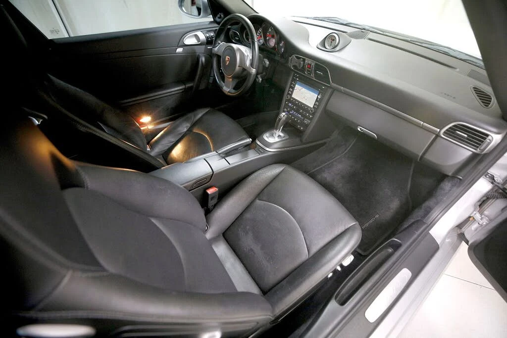 2010 Porsche 997 Carrera S - Image 5 of 31