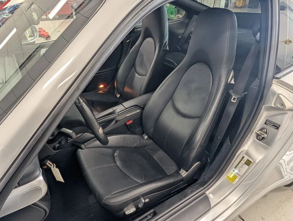 2010 Porsche 997 Carrera S - Image 19 of 31