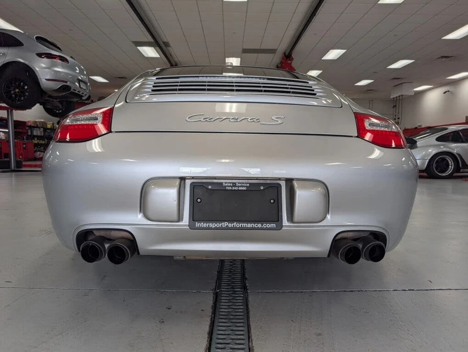 2010 Porsche 997 Carrera S - Image 8 of 31