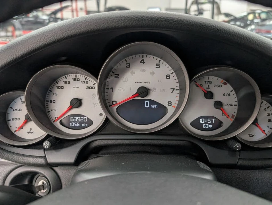 2010 Porsche 997 Carrera S - Image 29 of 31