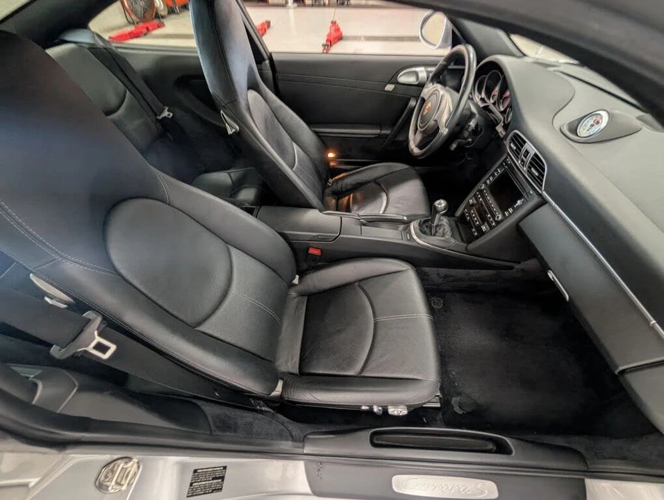 2010 Porsche 997 Carrera S - Image 21 of 31