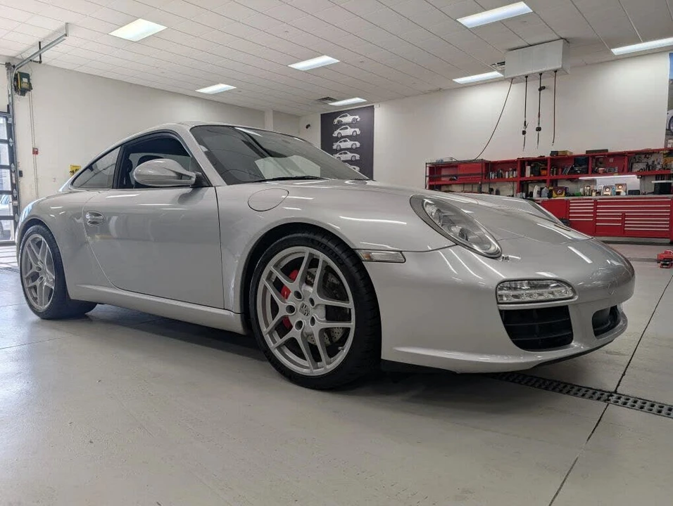 2010 Porsche 997 Carrera S - Image 14 of 31