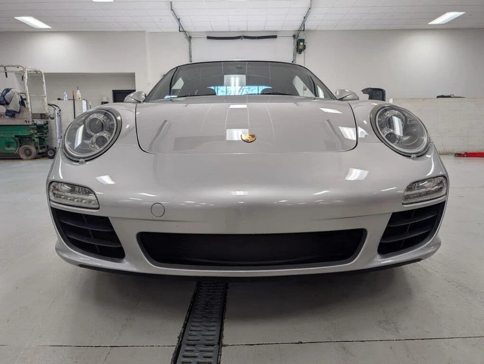 2010 Porsche 997 Carrera S - Image 16 of 31