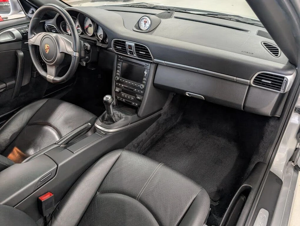 2010 Porsche 997 Carrera S - Image 22 of 31