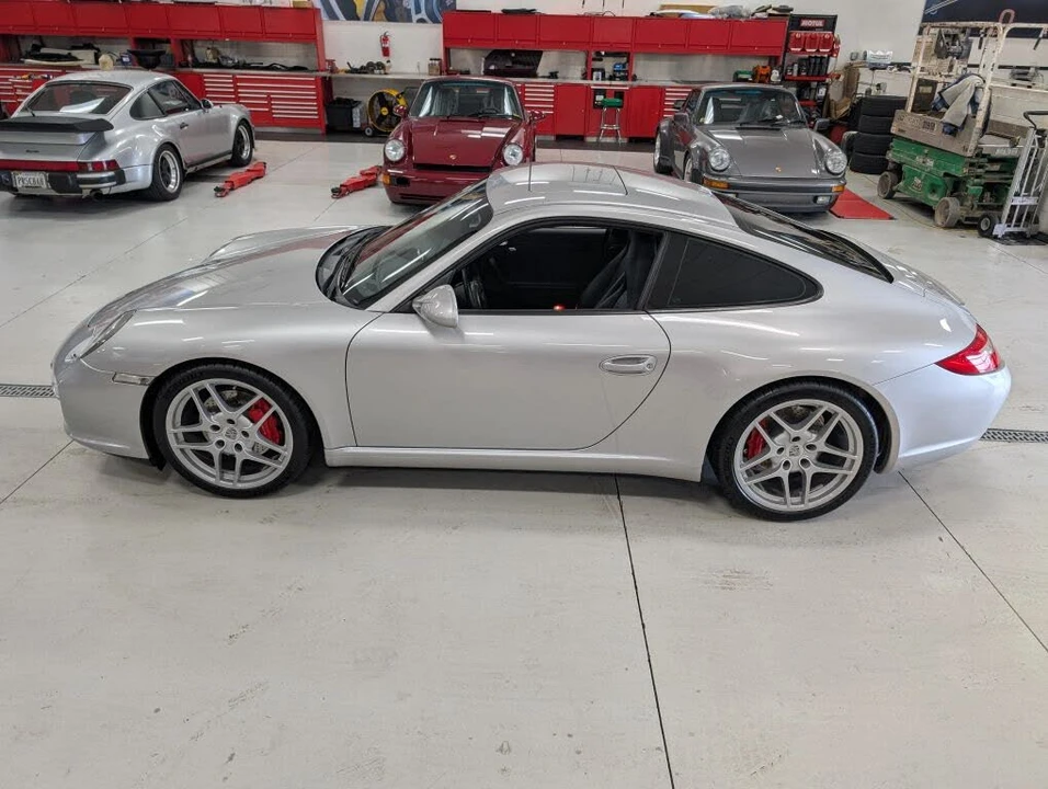 2010 Porsche 997 Carrera S - Image 4 of 31