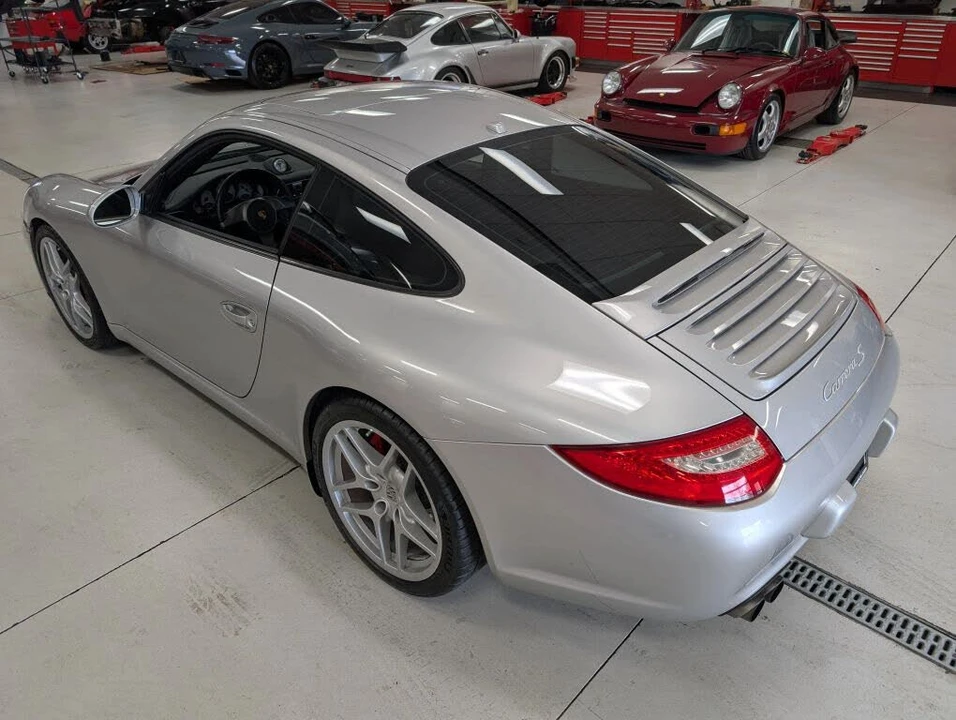 2010 Porsche 997 Carrera S - Image 6 of 31