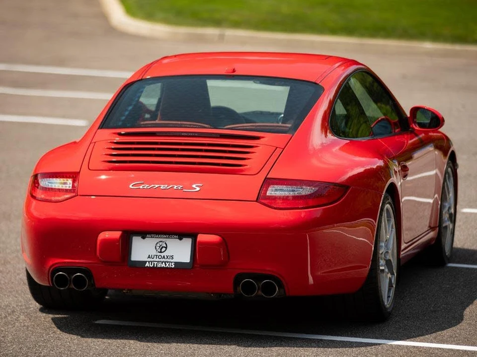2010 Porsche 997 Carrera S - Image 13 of 31