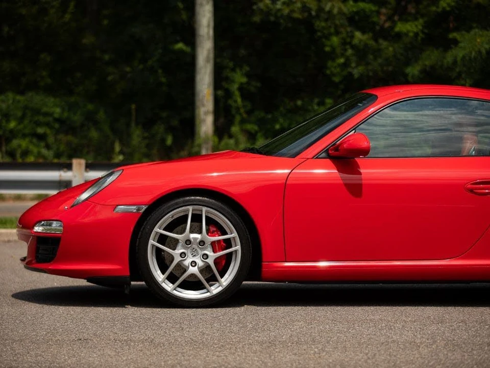 2010 Porsche 997 Carrera S - Image 8 of 31