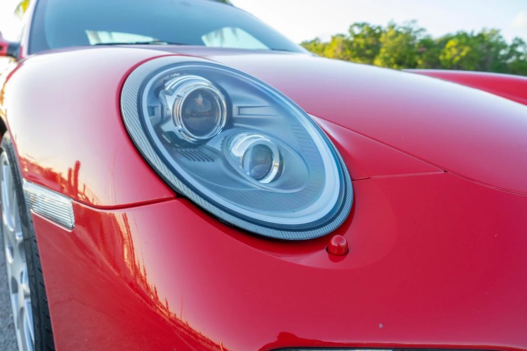 2010 Porsche 997 Carrera S - Image 13 of 31