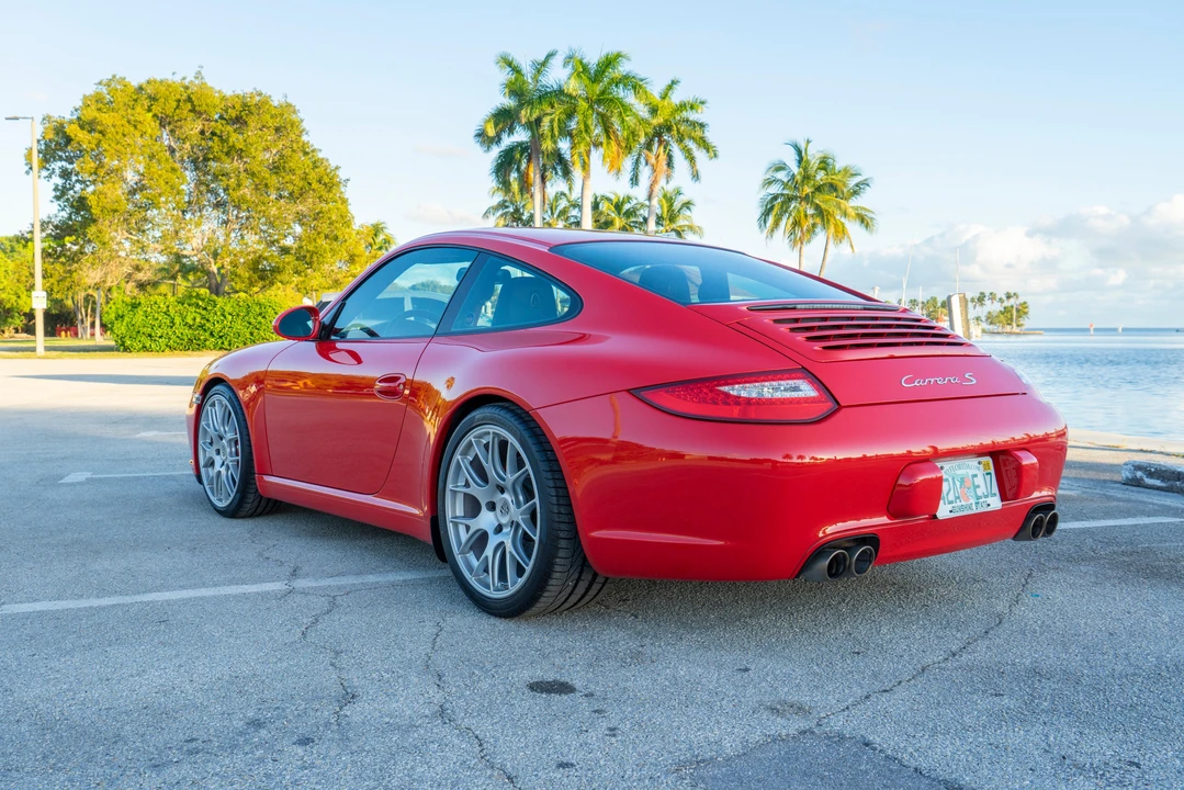 2010 Porsche 997 Carrera S - Image 9 of 31