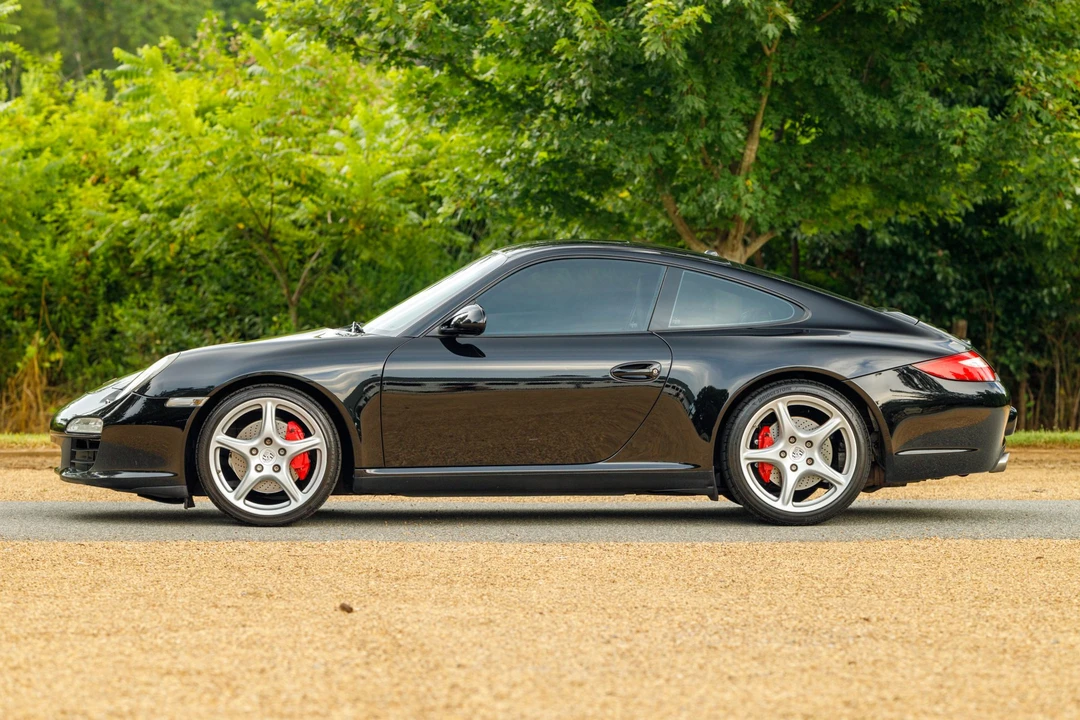 2010 Porsche 997 Carrera S - Image 28 of 31