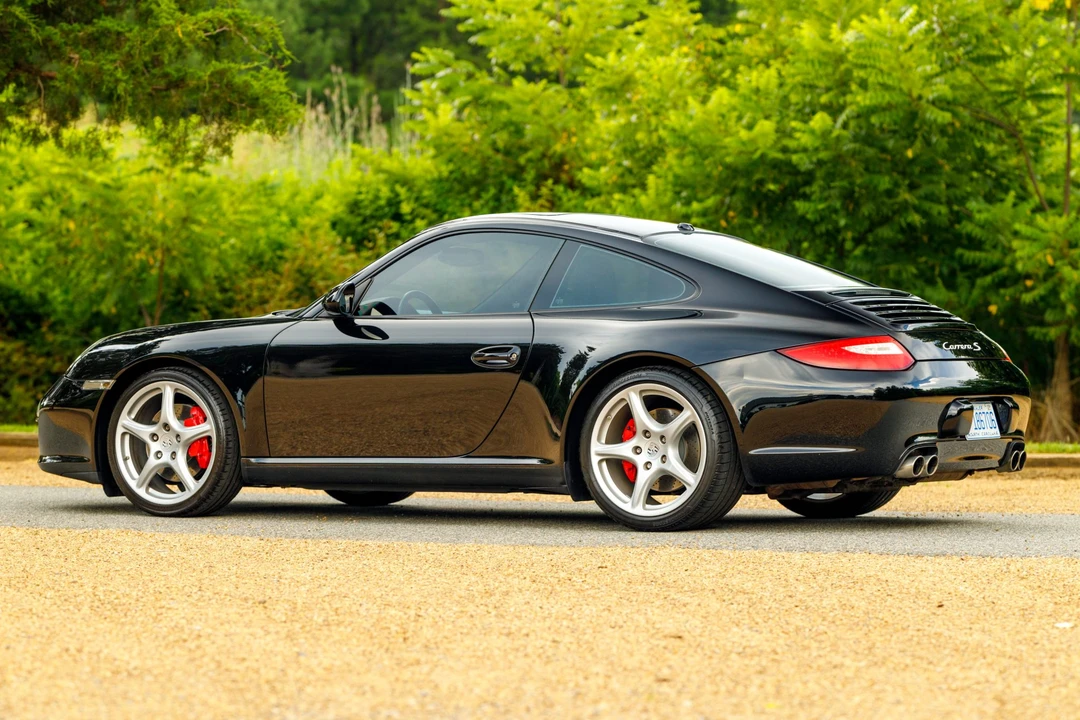 2010 Porsche 997 Carrera S - Image 26 of 31