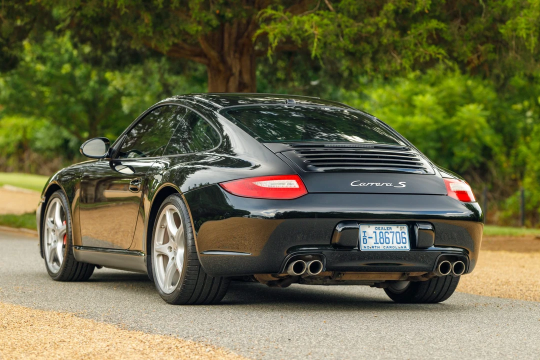 2010 Porsche 997 Carrera S - Image 22 of 31
