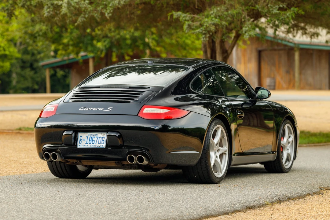 2010 Porsche 997 Carrera S - Image 19 of 31