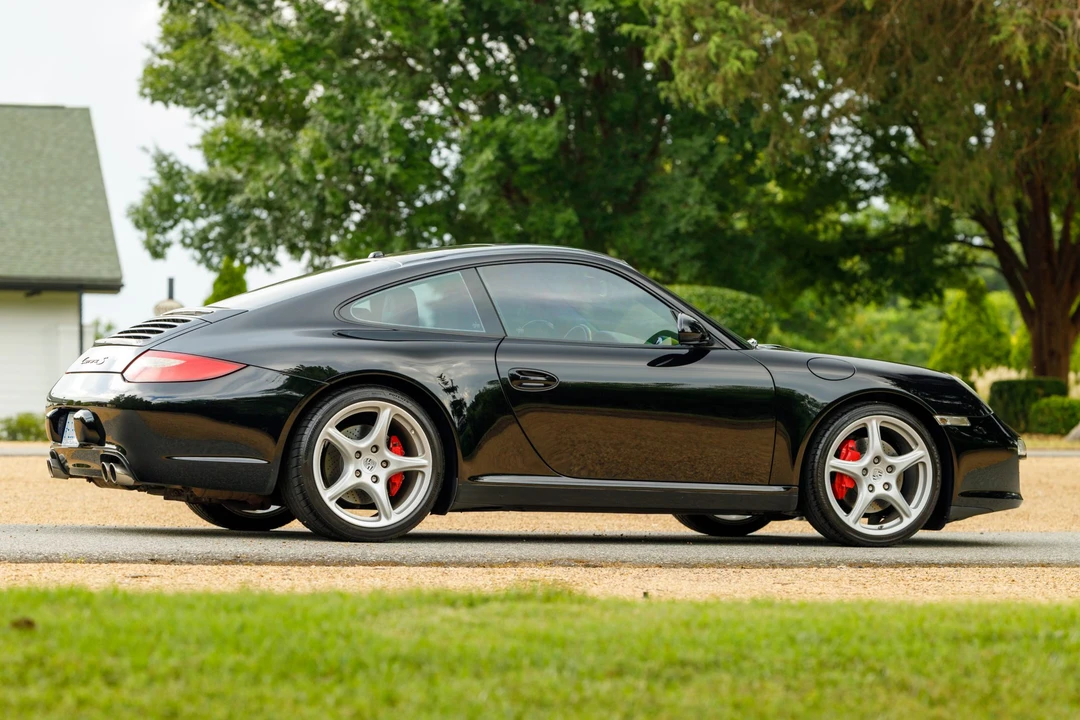 2010 Porsche 997 Carrera S - Image 16 of 31