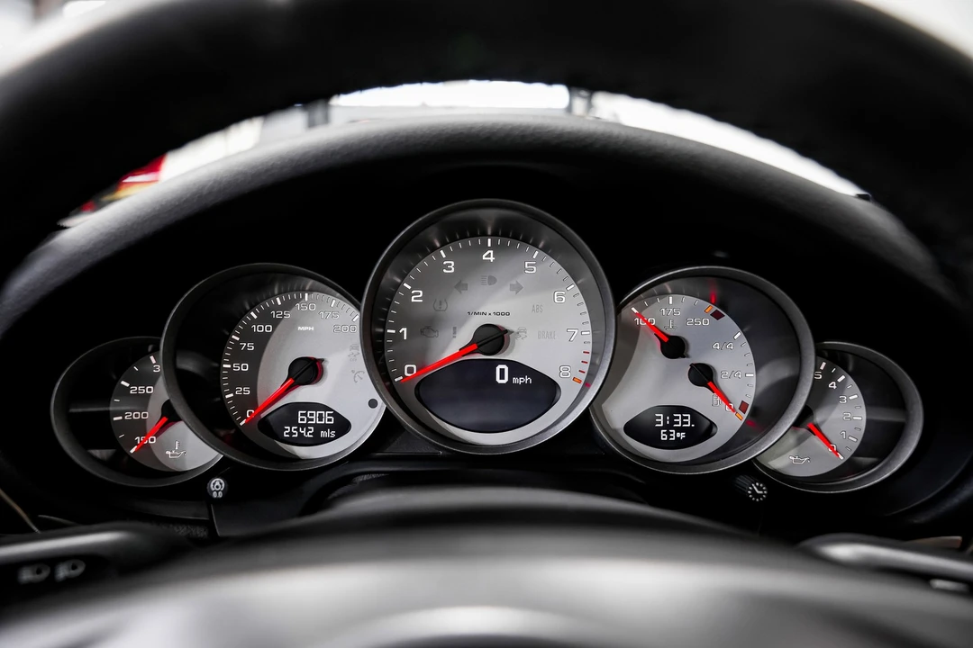 2010 Porsche 997 Carrera S - Image 12 of 21