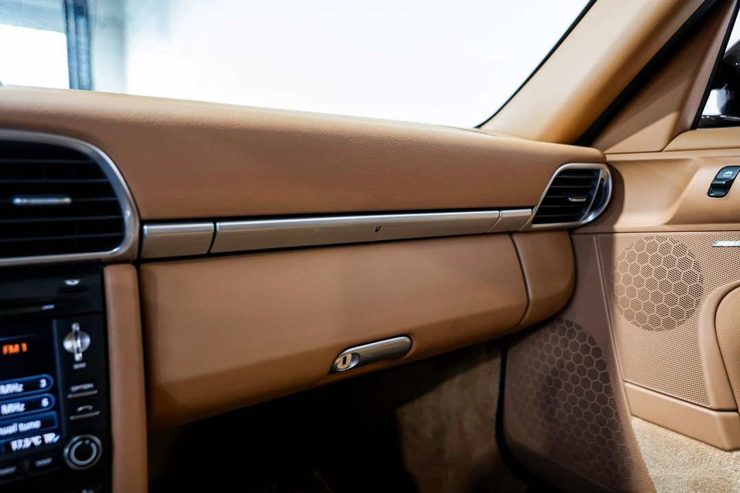 2010 Porsche 997 Carrera S - Image 14 of 31