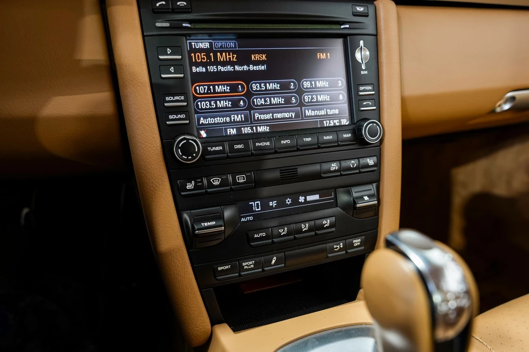2010 Porsche 997 Carrera S - Image 12 of 31