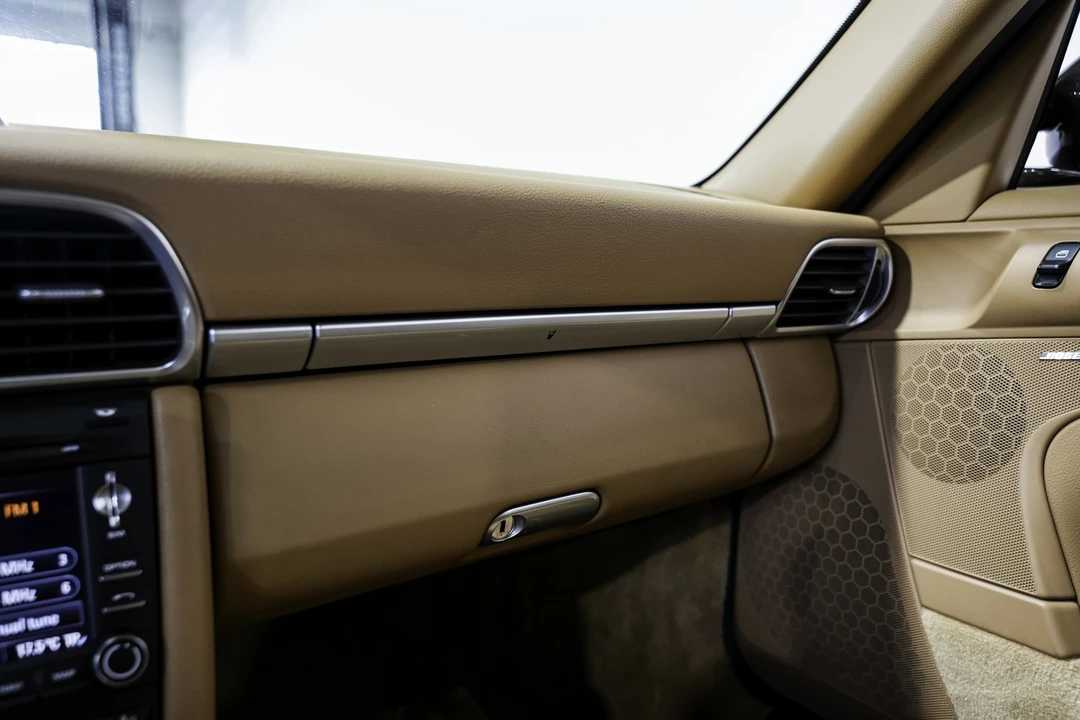 2010 Porsche 997 Carrera S - Image 14 of 21