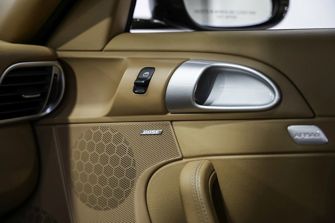 2010 Porsche 997 Carrera S - Image 16 of 31