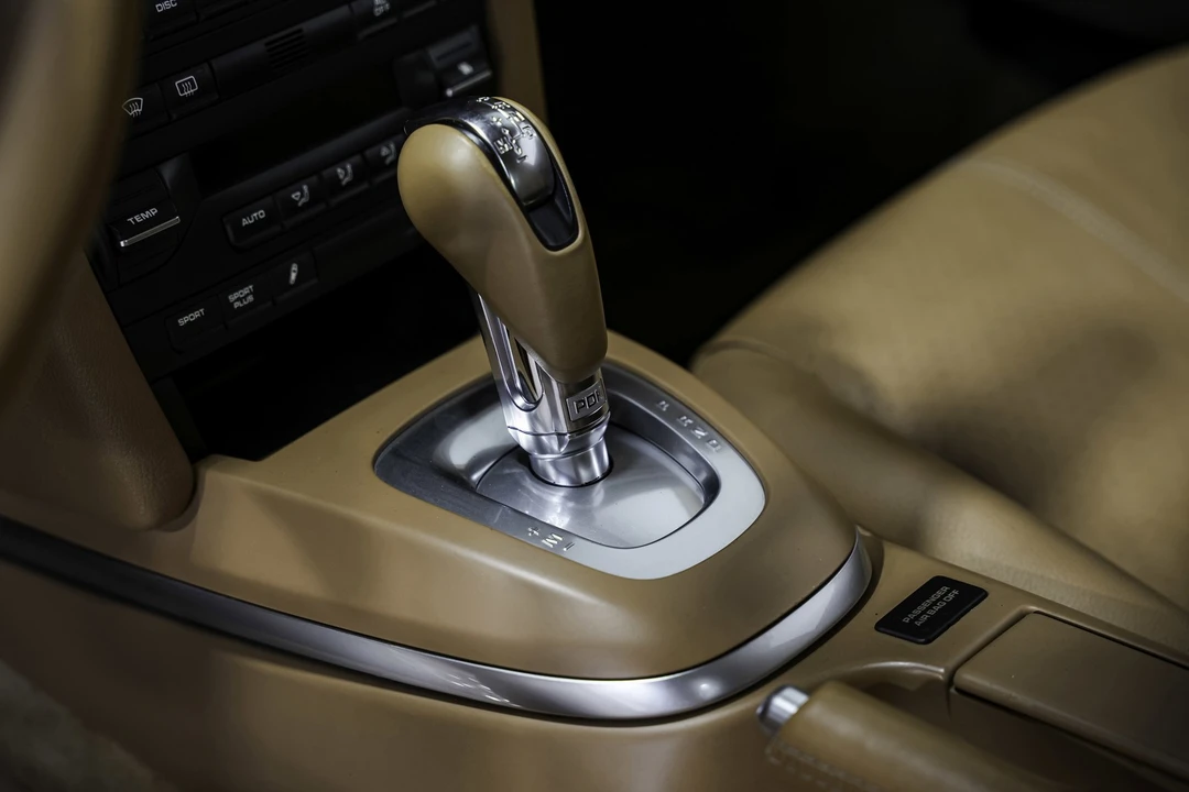 2010 Porsche 997 Carrera S - Image 13 of 21