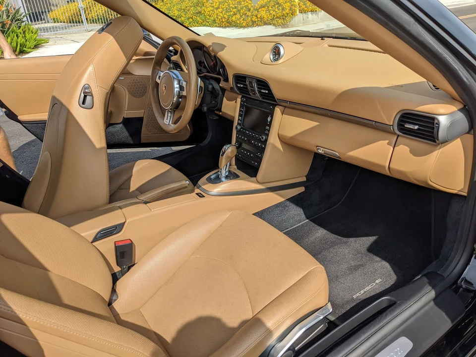 2010 Porsche 997 Carrera - Image 4 of 18