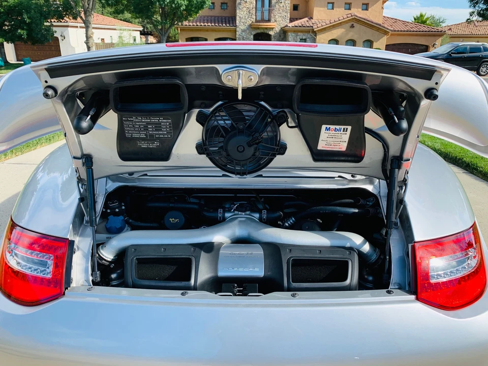 2010 Porsche 997 Turbo - Image 8 of 12