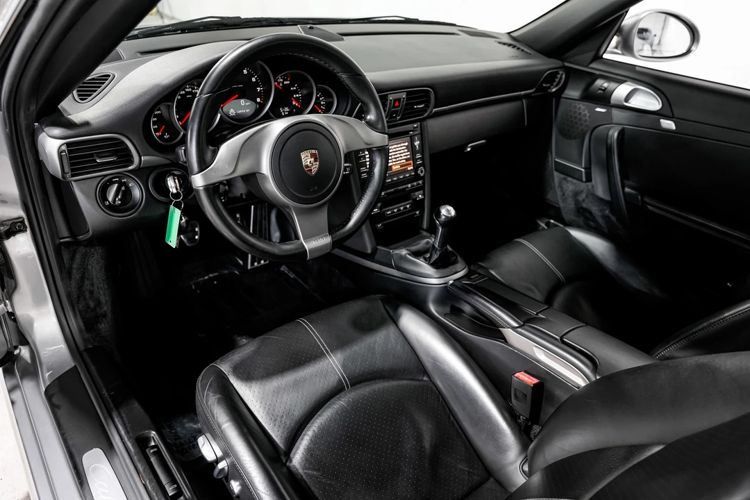 2010 Porsche 997 Carrera - Image 9 of 12