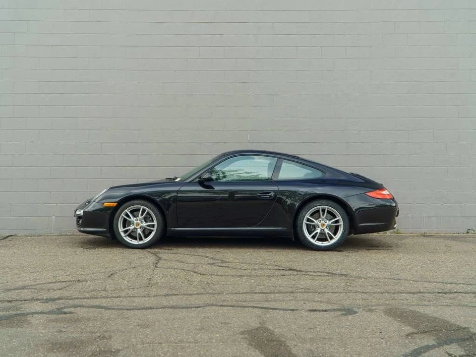 2010 Porsche 997 Carrera - Image 2 of 5