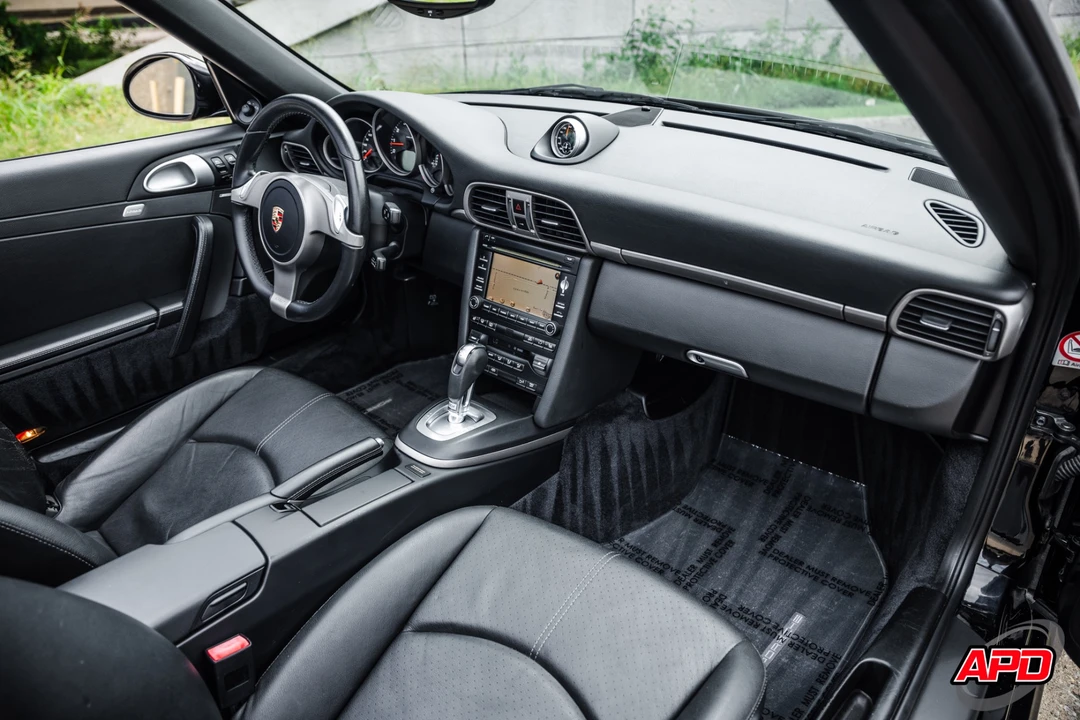 2010 Porsche 997 Carrera - Image 17 of 31