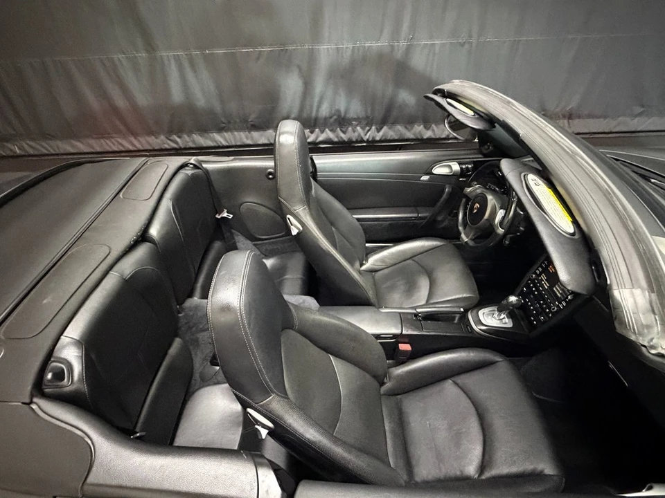 2010 Porsche 997 Carrera - Image 19 of 21