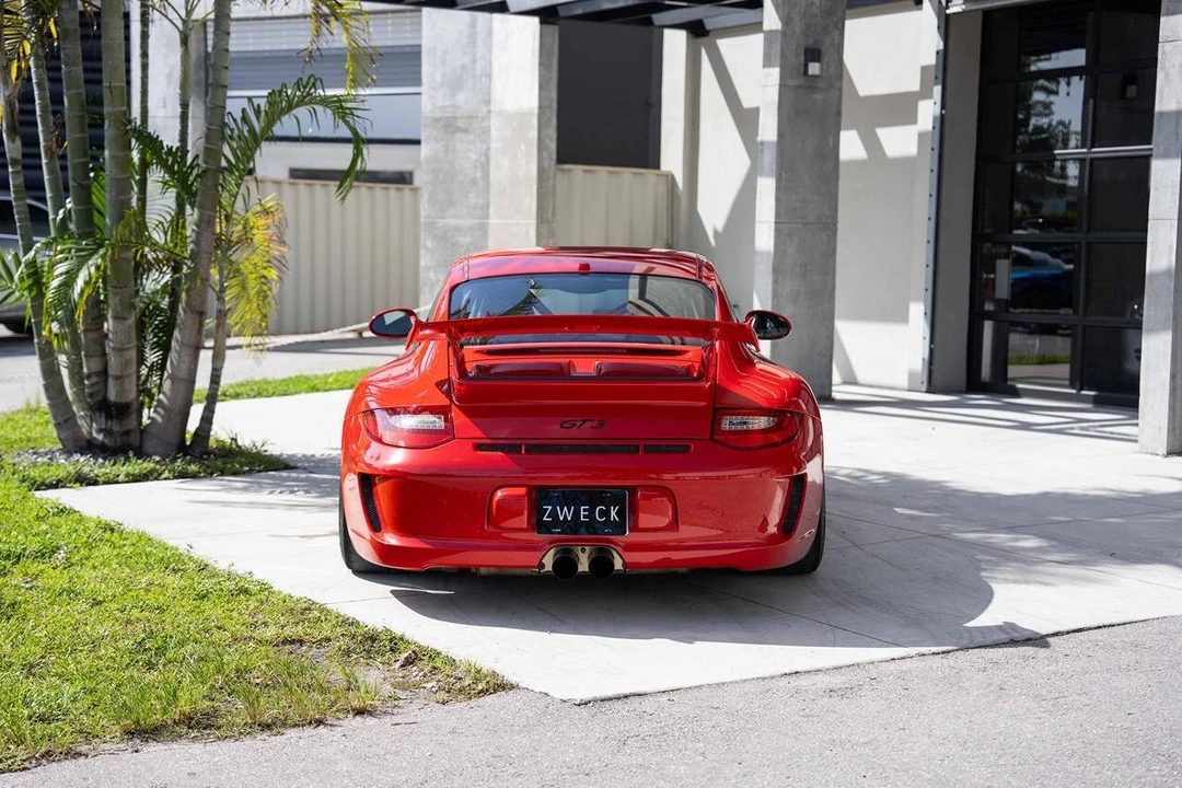 2010 Porsche 997 GT3 - Image 11 of 31