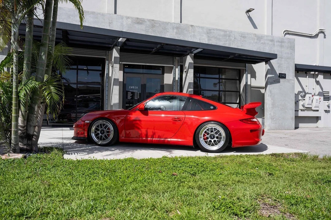 2010 Porsche 997 GT3 - Image 13 of 31