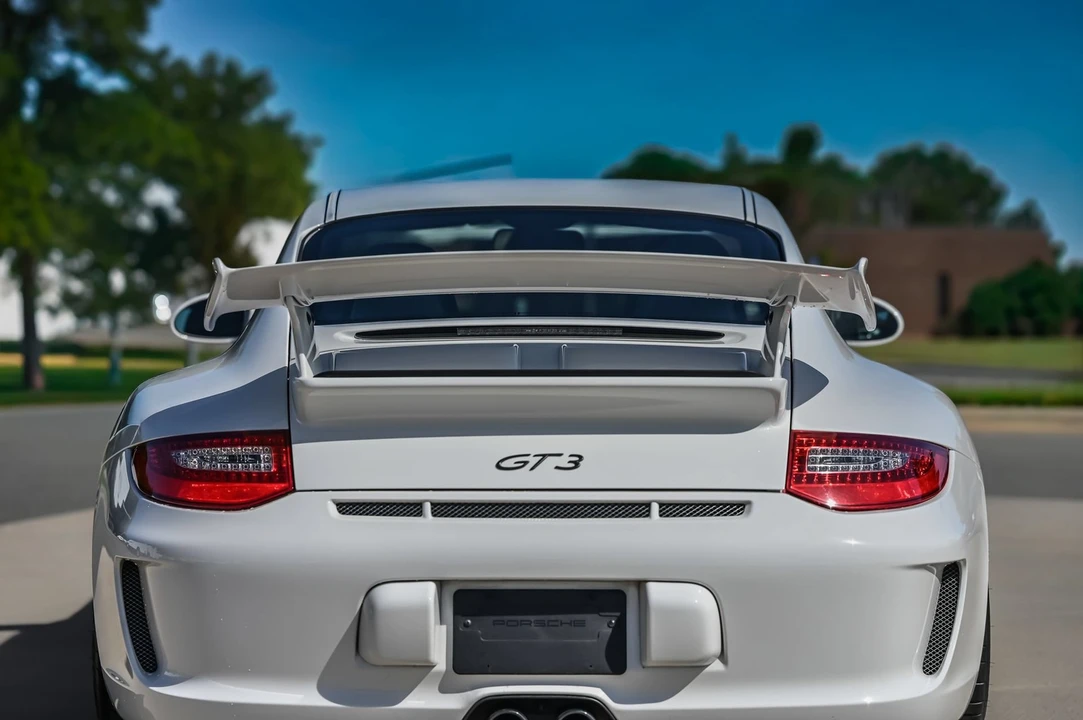 2010 Porsche 997 GT3 - Image 4 of 25