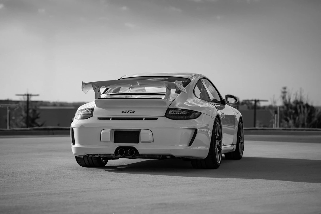 2010 Porsche 997 GT3 - Image 12 of 25