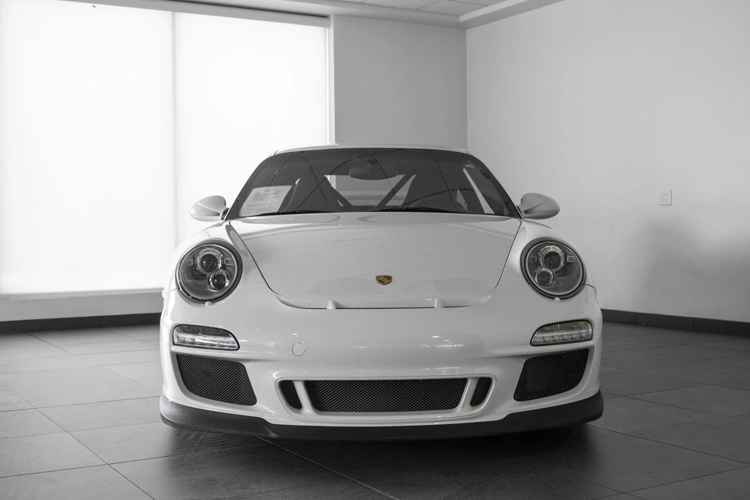 2010 Porsche 997 GT3 - Image 5 of 9