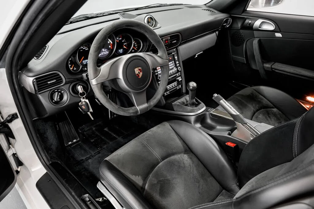 2010 Porsche 997 GT3 - Image 9 of 31